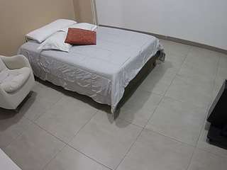 voyeurcam-jb-room-2