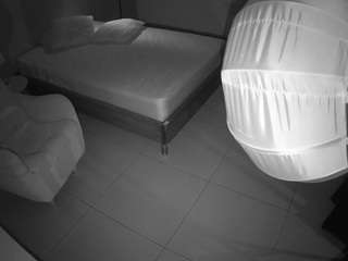 voyeurcam-jb-room-2
