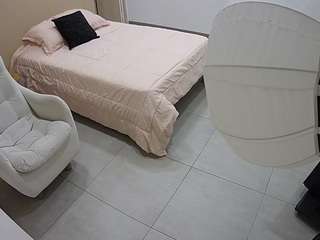 voyeurcam-jb-room-2