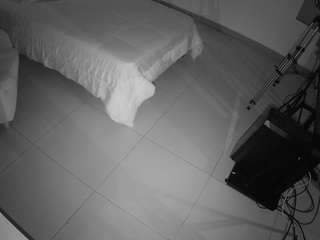 voyeurcam-jb-room-2