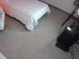 voyeurcam-jb-room-2