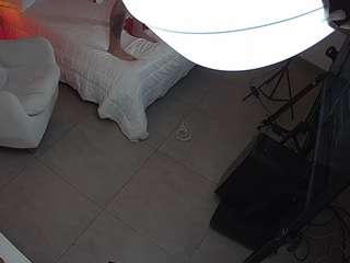 voyeurcam-jb-room-2