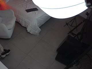 voyeurcam-jb-room-2