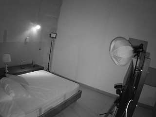 voyeurcam-jb-room-2