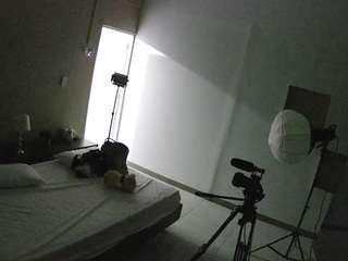voyeurcam-jb-room-2