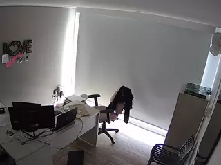 voyeurcam jb office 2's Live Sex Cam Show