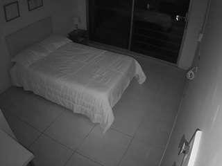 Voyeurcam-jb-room-3