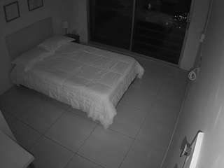 voyeurcam-jb-room-3