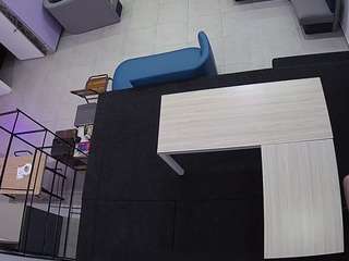 Ce modèle est en direct maintenant. voyeurcam-jb-room-3