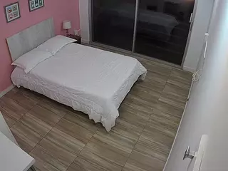 voyeurcam-jb-room-3's live chat room