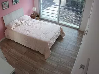 voyeurcam-jb-room-3's Live Sex Cam Show