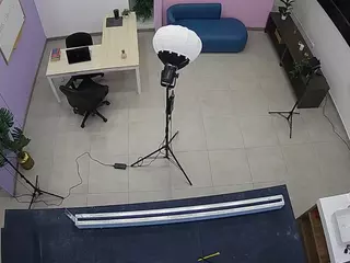 voyeurcam jb room 5's Live Sex Cam Show