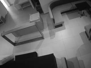 voyeurcam-jb-room-6's CamSoda show and profile