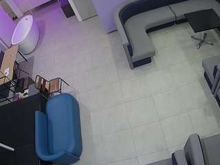 このモデルは現在ライブ中です。 voyeurcam-jb-room-6