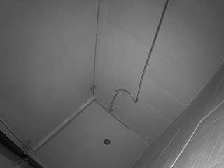voyeurcam-jb-shower-1
