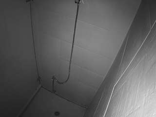  voyeurcam-jb-shower-1 chat room