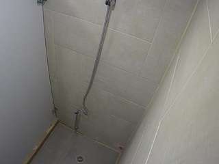 voyeurcam jb shower 1