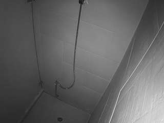 voyeurcam-jb-shower-1