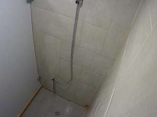 voyeurcam-jb-shower-1