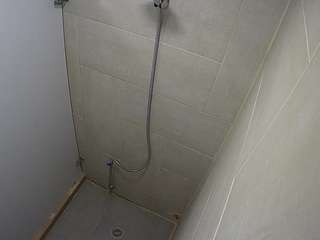 voyeurcam-jb-shower-1