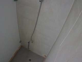voyeurcam jb shower 1