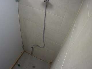 voyeurcam-jb-shower-1 camsoda