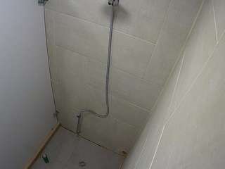 voyeurcam-jb-shower-1 camsoda