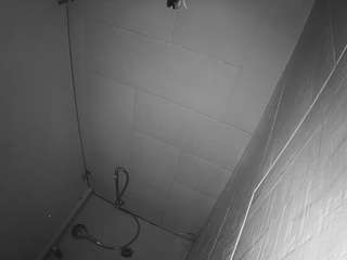 voyeurcam-jb-shower-1 camsoda