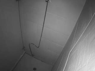 voyeurcam jb shower 1