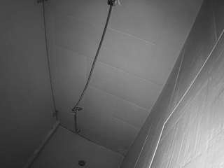 voyeurcam-jb-shower-1 webcam