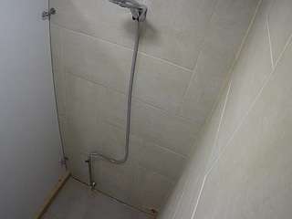 voyeurcam jb shower 1