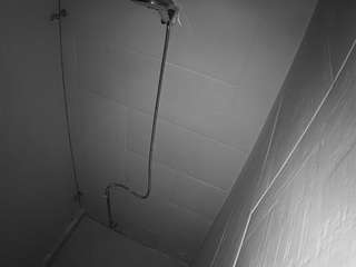 voyeurcam jb shower 1