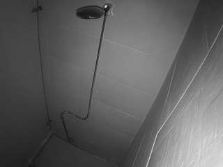  voyeurcam-jb-shower-1 chat room