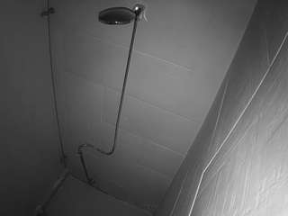 voyeurcam-jb-shower-1