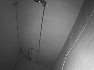 voyeurcam-jb-shower-1