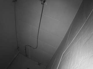 voyeurcam jb shower 1 live webcam on Soda Cams