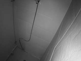 voyeurcam-jb-shower-1