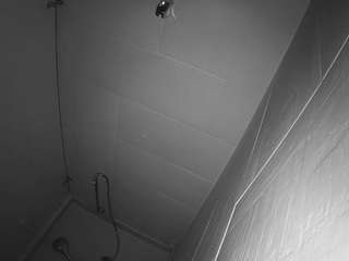 voyeurcam-jb-shower-1 webcam