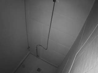 voyeurcam-jb-shower-1