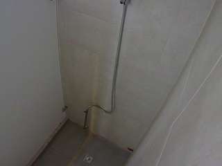 voyeurcam-jb-shower-1