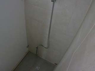 voyeurcam-jb-shower-1