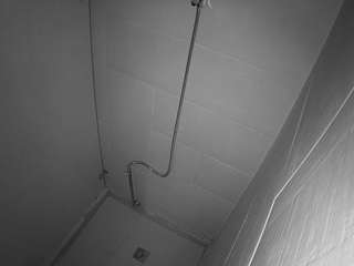 voyeurcam-jb-shower-1