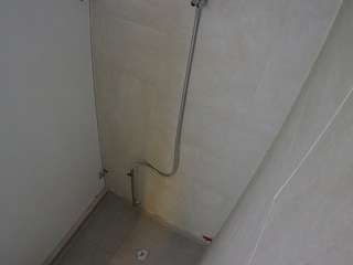 voyeurcam-jb-shower-1
