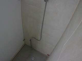 voyeurcam-jb-shower-1