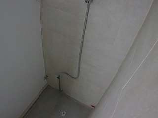 voyeurcam-jb-shower-1