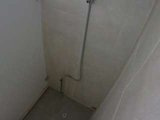 voyeurcam-jb-shower-1 live cam profile