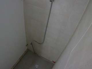 voyeurcam-jb-shower-1