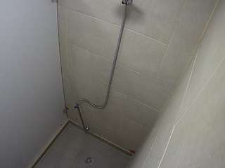 voyeurcam-jb-shower-1