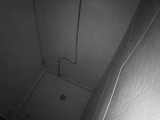 voyeurcam-jb-shower-1