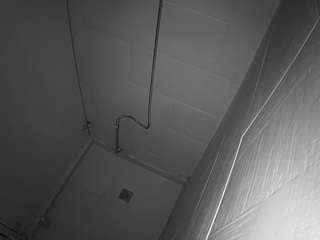voyeurcam-jb-shower-1